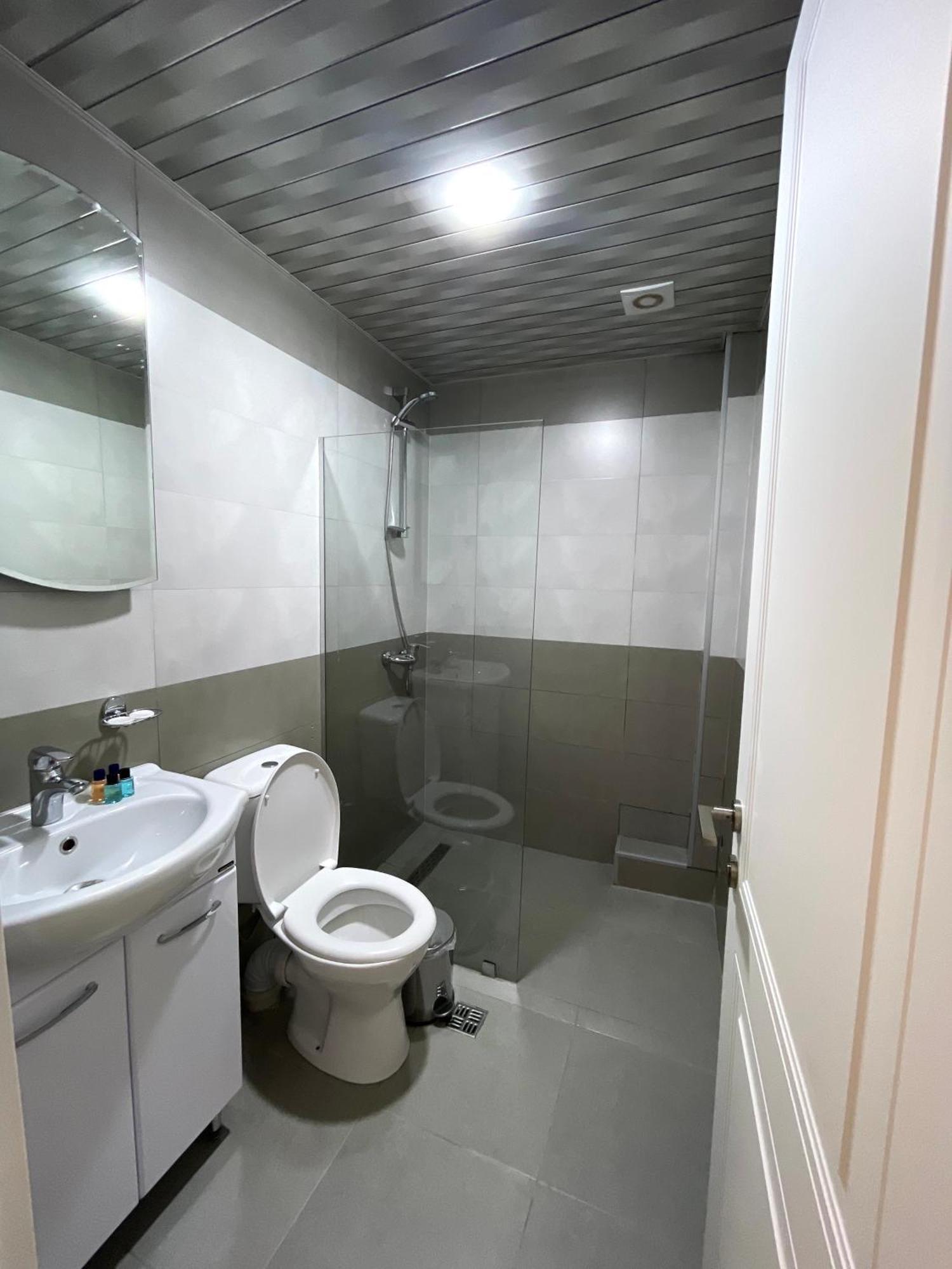Hotel White House Tbilisi Eksteriør bilde